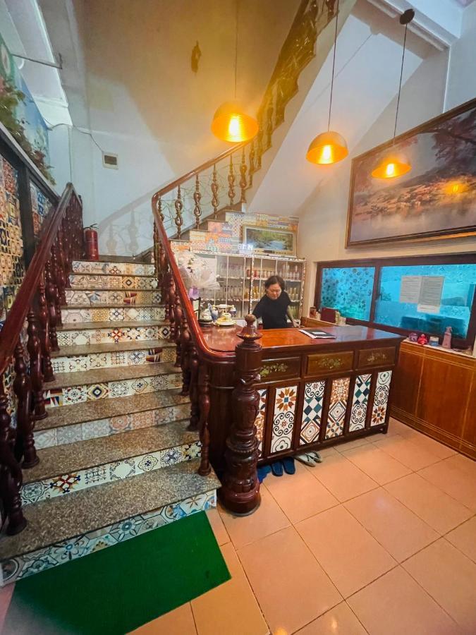 Huong Thao Hostel & Tours Дьенбьенфу Экстерьер фото