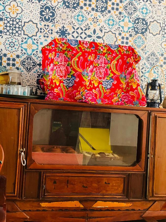 Huong Thao Hostel & Tours Дьенбьенфу Экстерьер фото
