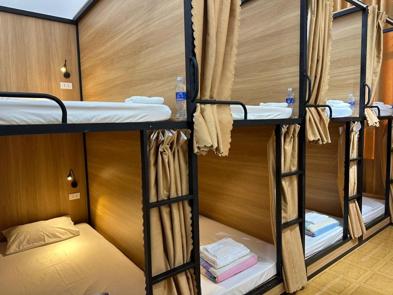 Huong Thao Hostel & Tours Дьенбьенфу Экстерьер фото
