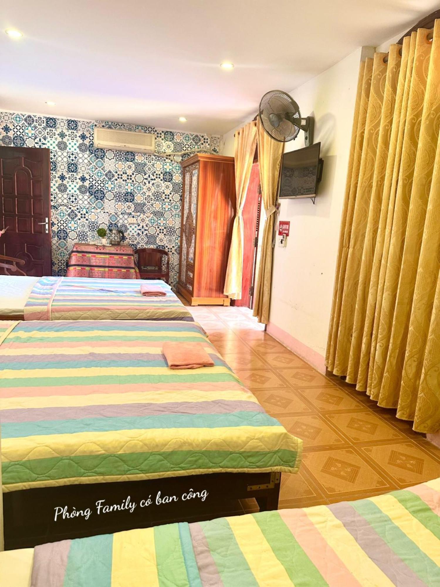 Huong Thao Hostel & Tours Дьенбьенфу Экстерьер фото